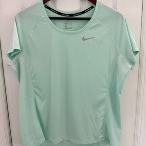 Nike Dri-FIT Running Tee – Mint Green – Women’s XL